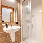 Wonderful, Designer 2br With Large Sofa & Tv By 360 Estates * سانت جوليان